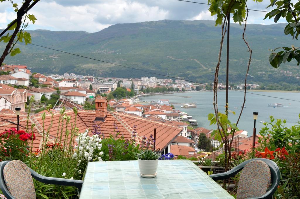 Apartments Villa Saray Ohrid Bagian luar foto