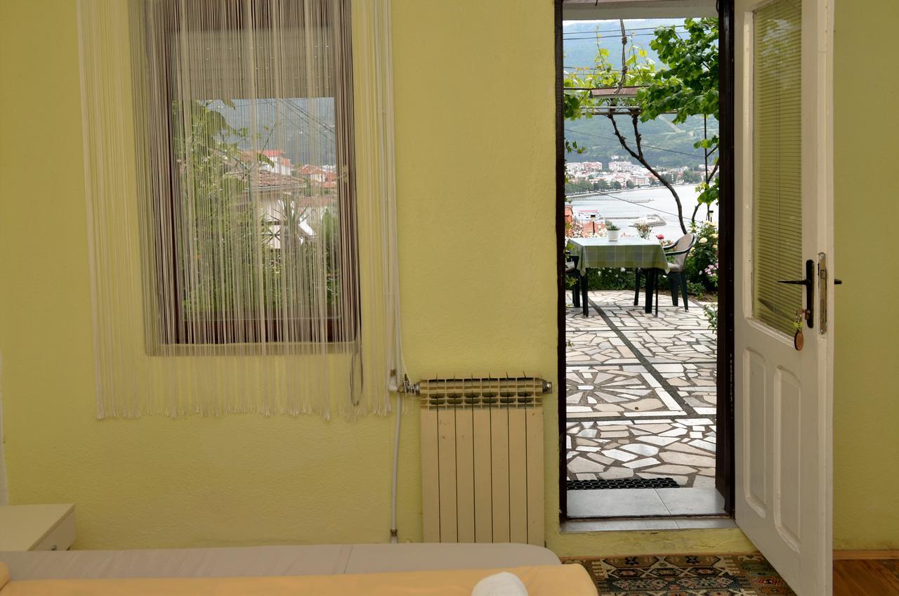Apartments Villa Saray Ohrid Bagian luar foto